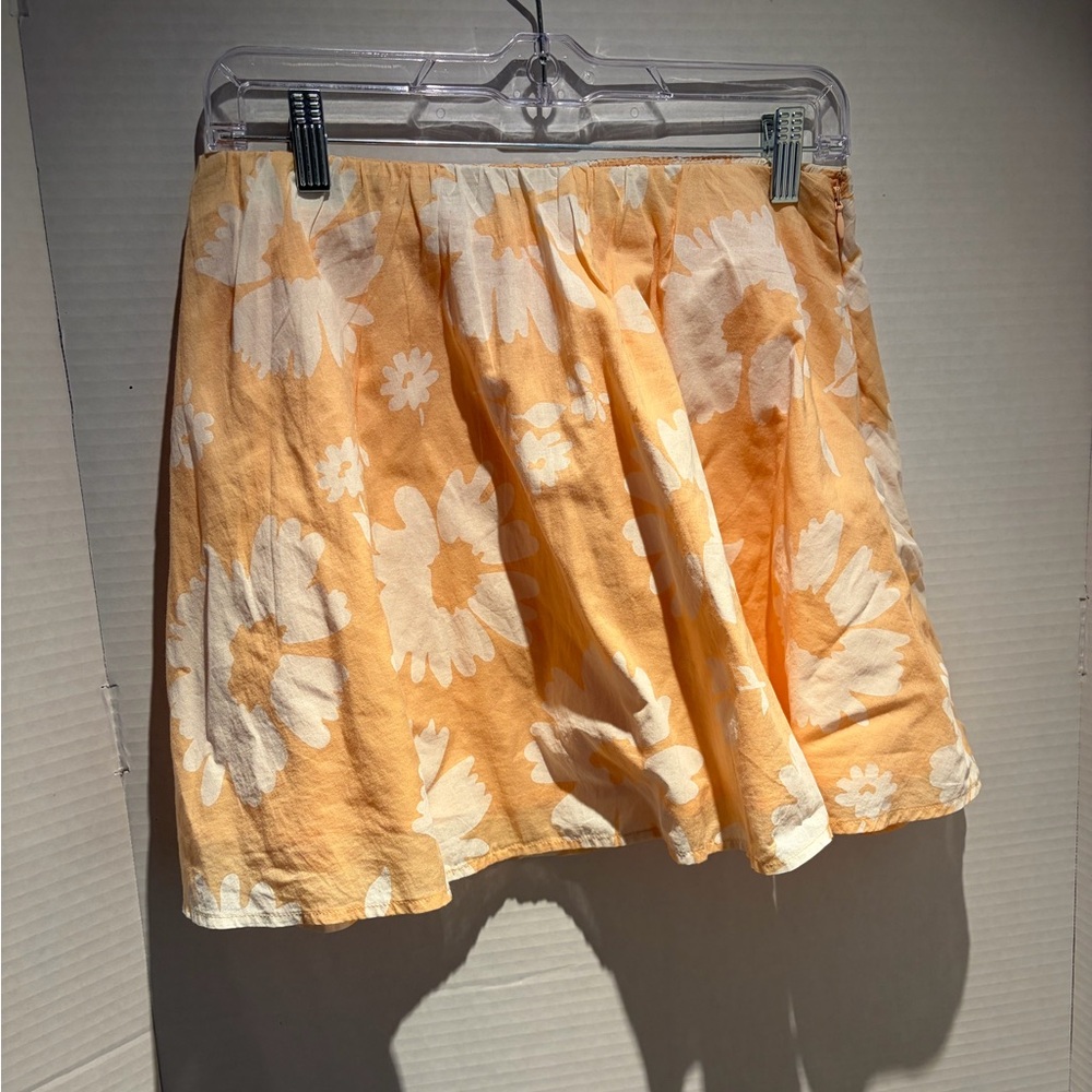 American Eagle Outfitters Peach and White Skirt